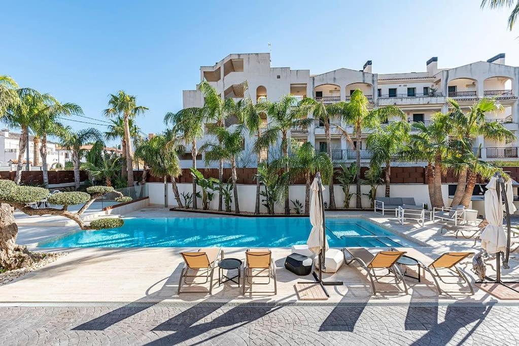 Luxury Casa Con Piscina, Wifi, 150M Dal Mare Lägenhet Miami Playa Exteriör bild